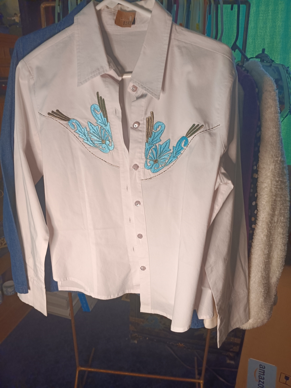 Women's White Button-Down Shirt with Turquoise Floral Embroidery